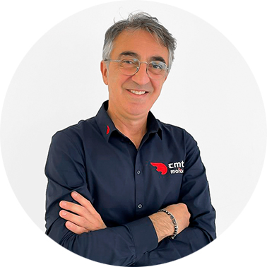 store manager Nohemi Rodriguez - CMTmotor