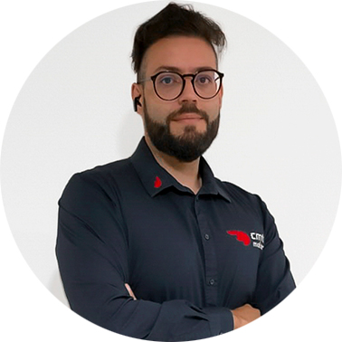 store manager Alfio Siracusano - CMTmotor